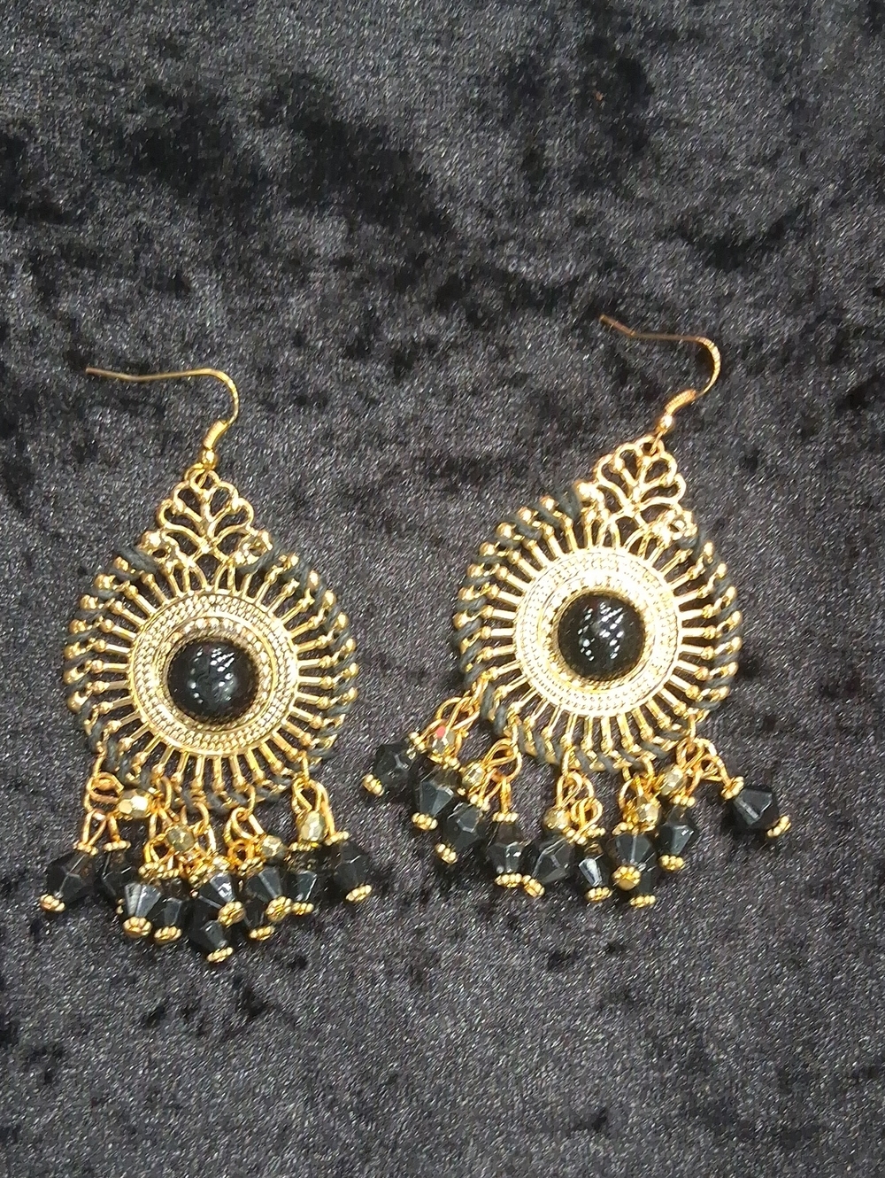 Fashion Jewelry Gold and Black Filigree Dangle Earrings
